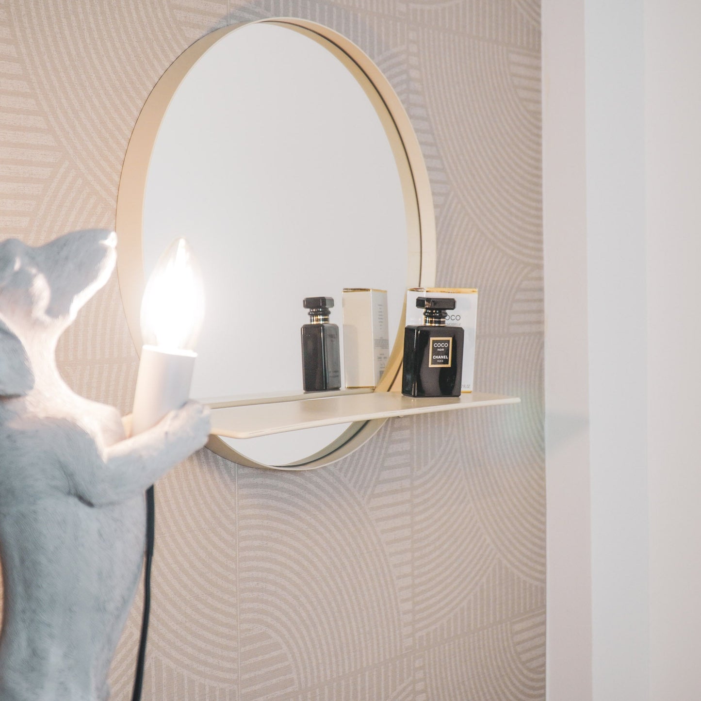 Mirror - Round - Metal - With Shelf - Sand- Ø40cm