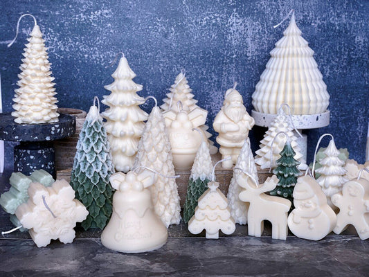 Snowflakes Handmade Candle - Festive Soy Wax Christmas Candle for